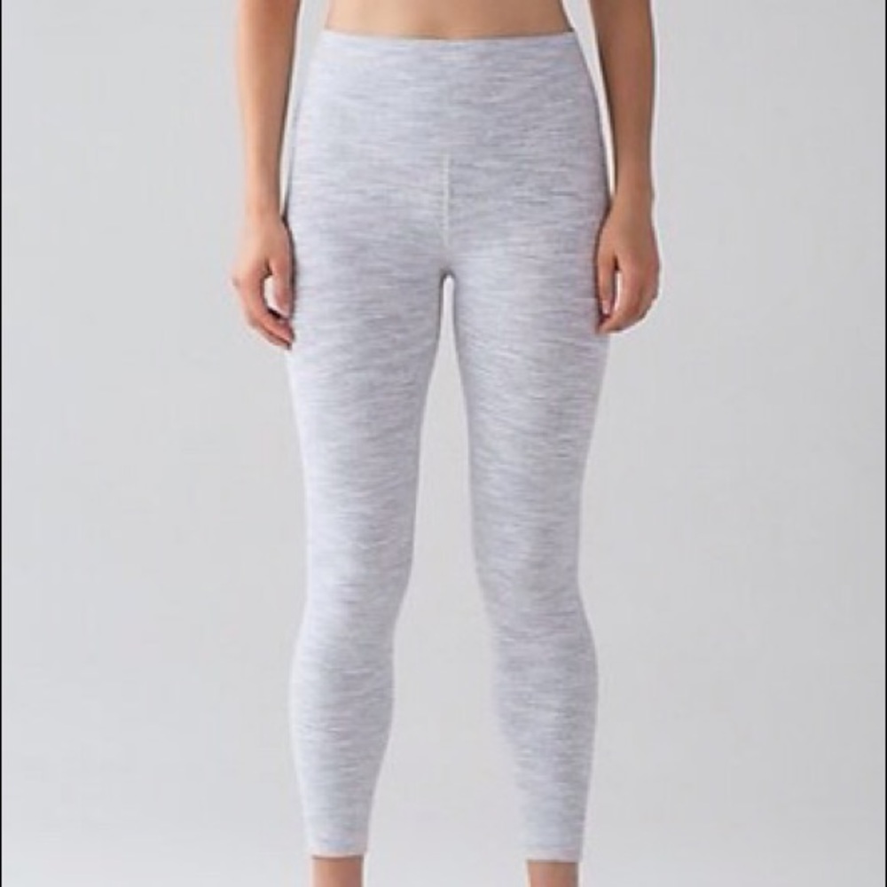Lululemon Space White and Grey Leggings - size 6 - Picture 2 of 7